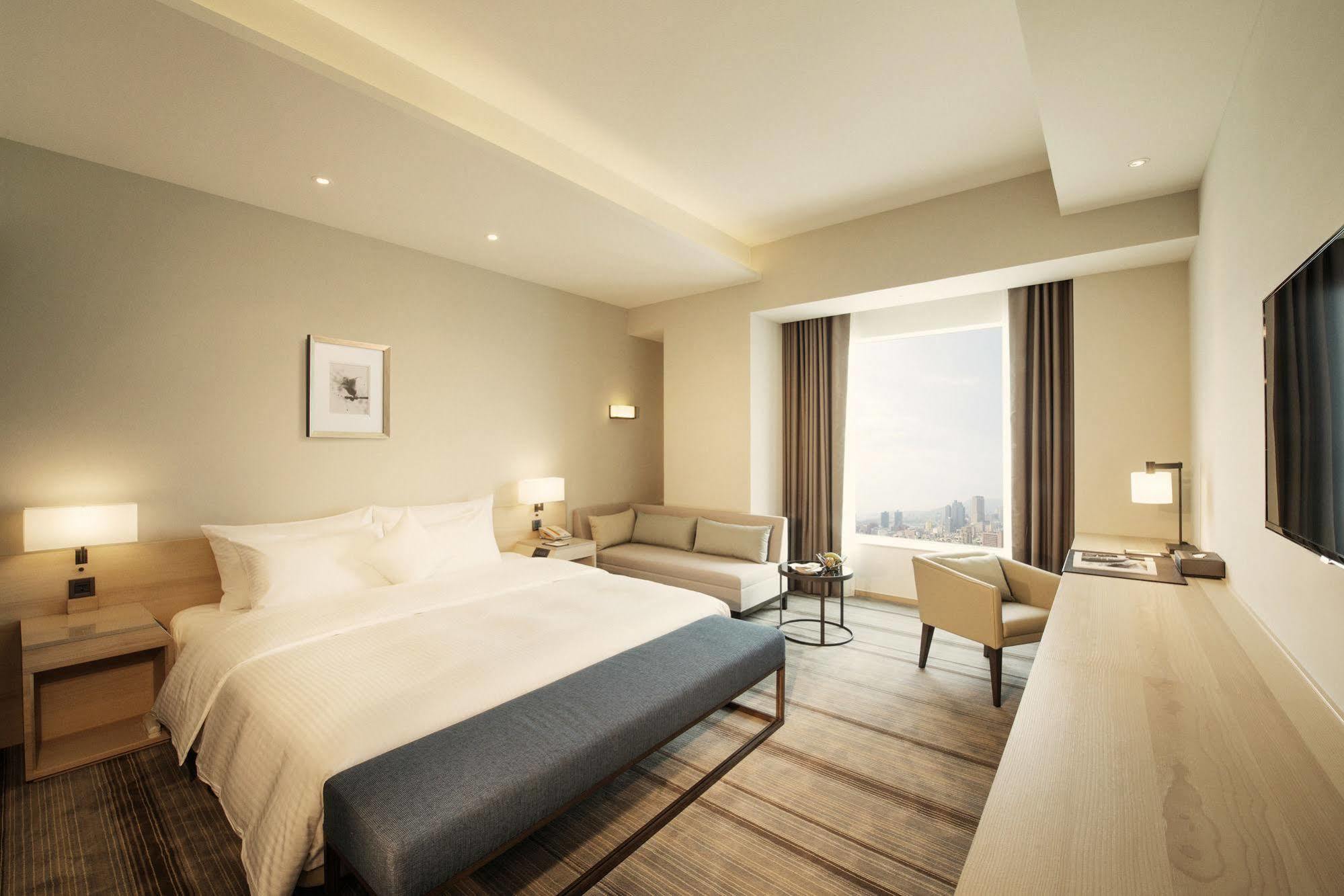 Hotel Cozzi Zhongshan Kao-siung Exteriér fotografie