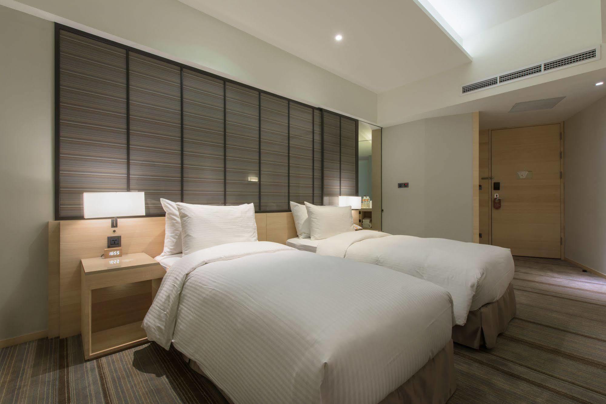 Hotel Cozzi Zhongshan Kao-siung Exteriér fotografie